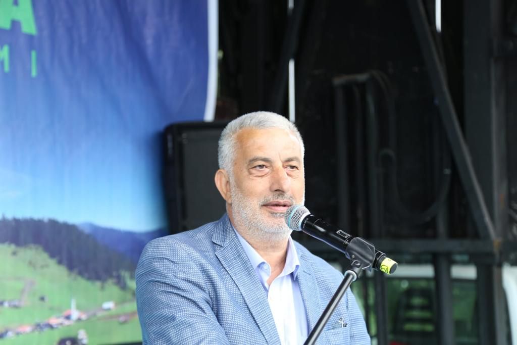 Ko:Hi kimse Trabzonun geleceine yumruk atamaz 