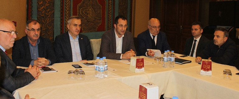 KONSEYLERDEN İŞ BİRLİĞİ