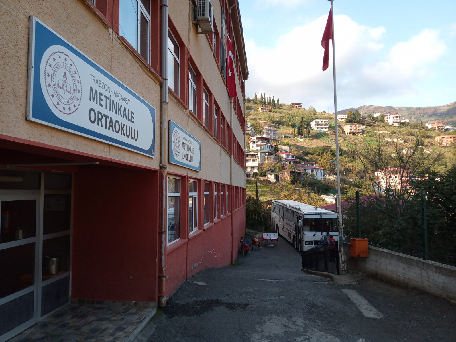 METİNKALE OKULU’NDA KAN BAĞIŞI FARKINDALIĞI