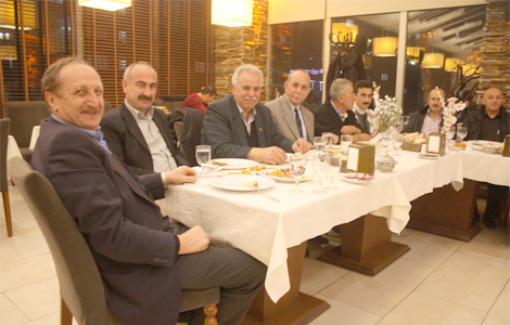Muhtarlar Dernein'den Yemek