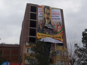 Öcalan Posteri Kaldırıldı