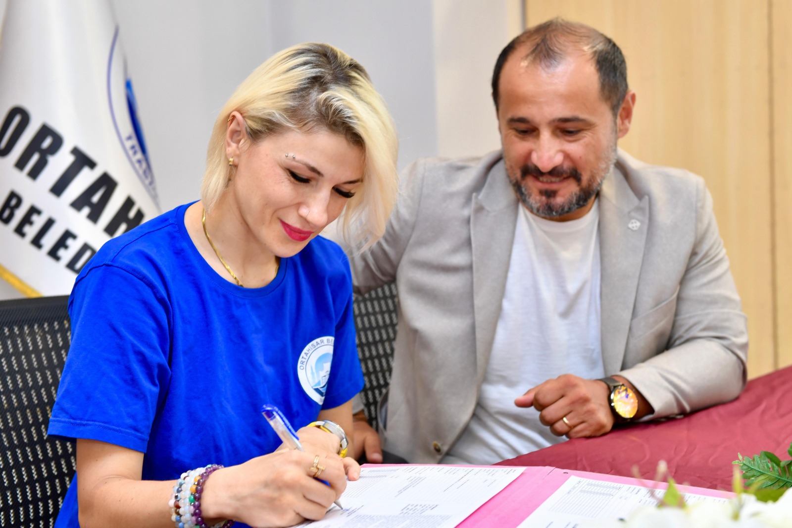 ORTAHİSAR BELEDİYESPOR KADIN HENTBOL TAKIMI, KADROSUNU GÜÇLENDİRDİ