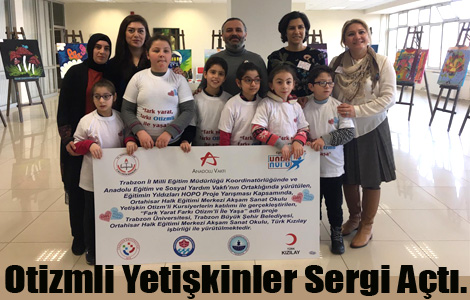 Otizmli Yetişkinler Sergi Açtı.