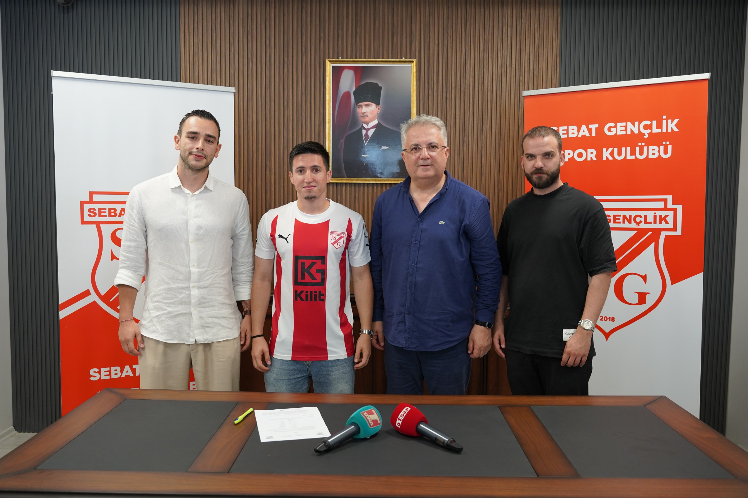 Sebat Genlik Spordan Orta Sahaya Tecrbeli Takviye