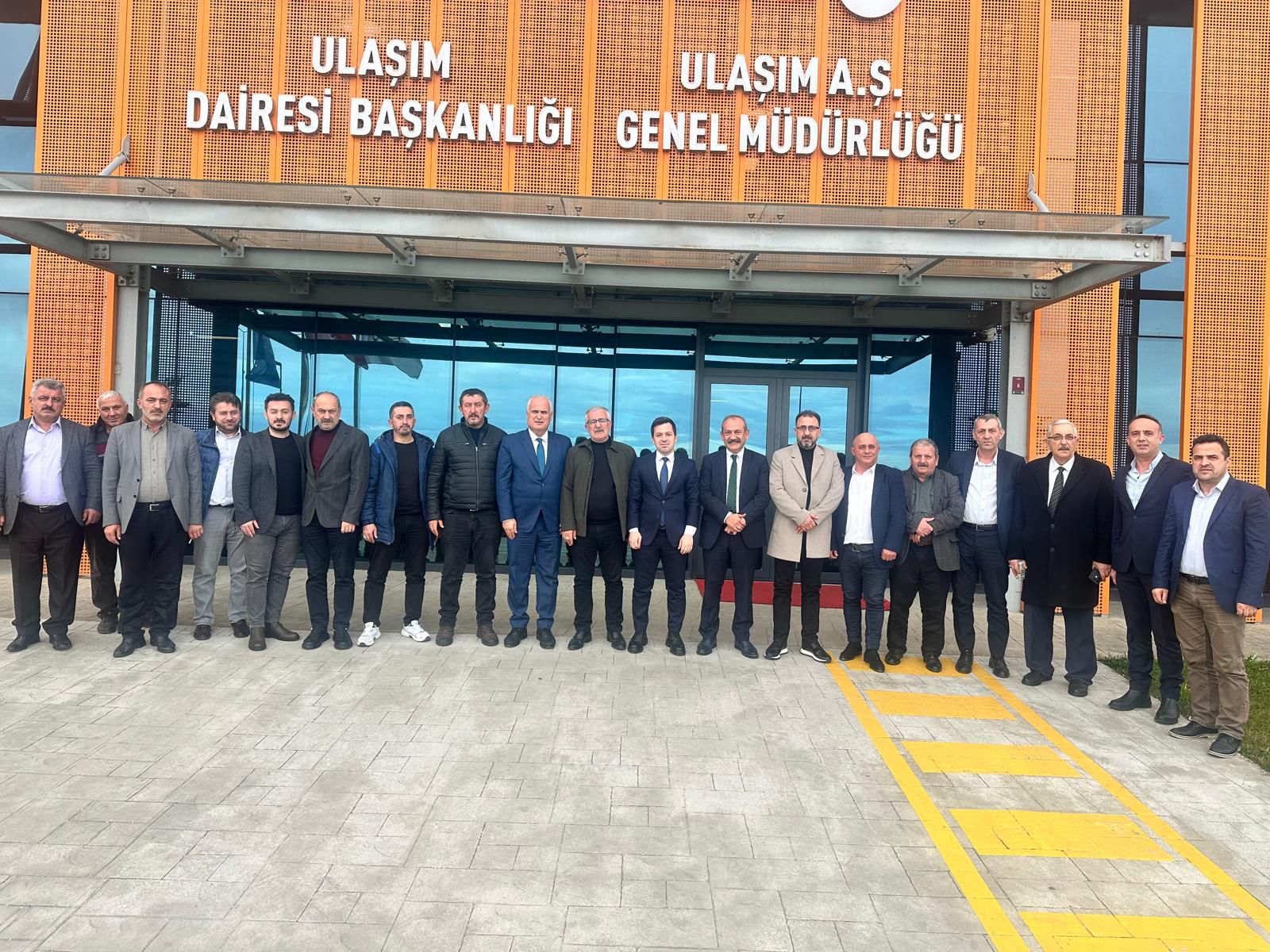 ŞOFÖR ESNAFI DOLMUŞ DÜZENLEMESİNDEN MEMNUN