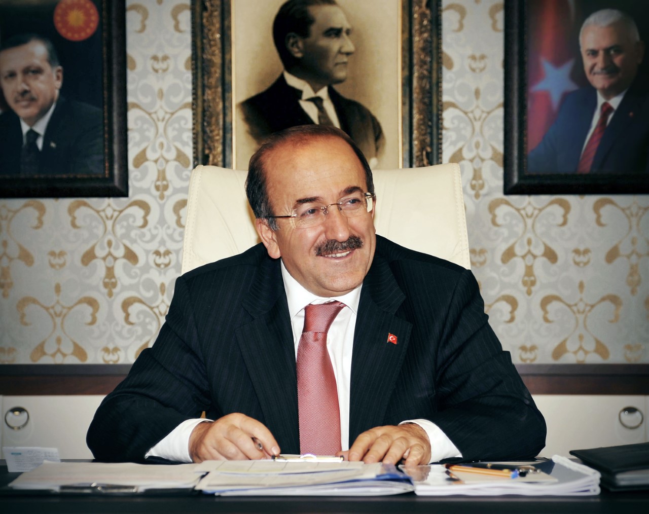 Sz de karar da milletimizindir