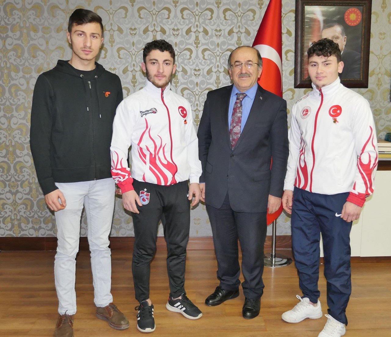 Sporcularmzla gurur duyuyoruz

