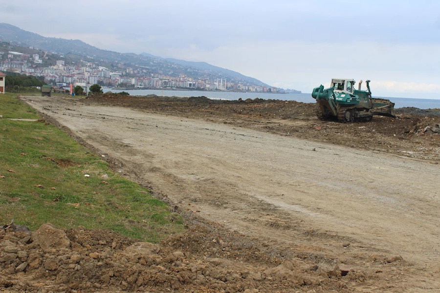 SUİÇMEZ, DOLGU ALANINI İNCELEDİ, KOÇ’UN İDDİALARINA YANIT VERDİ