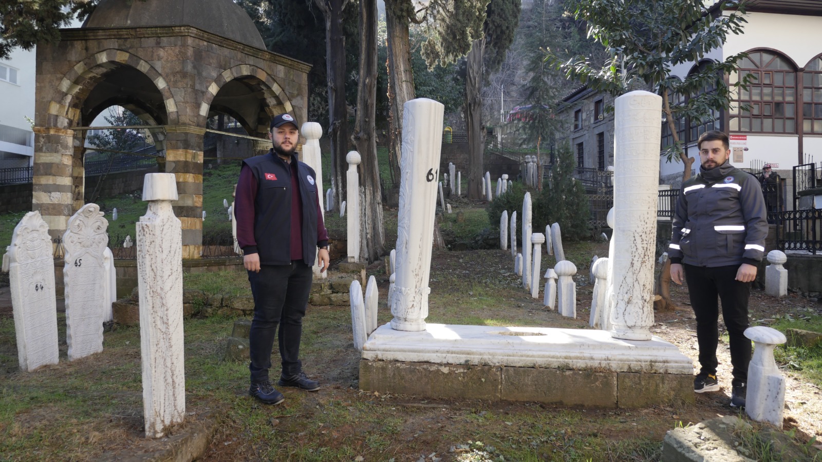 TARİHİ MEZAR TAŞLARI KORUNUYOR