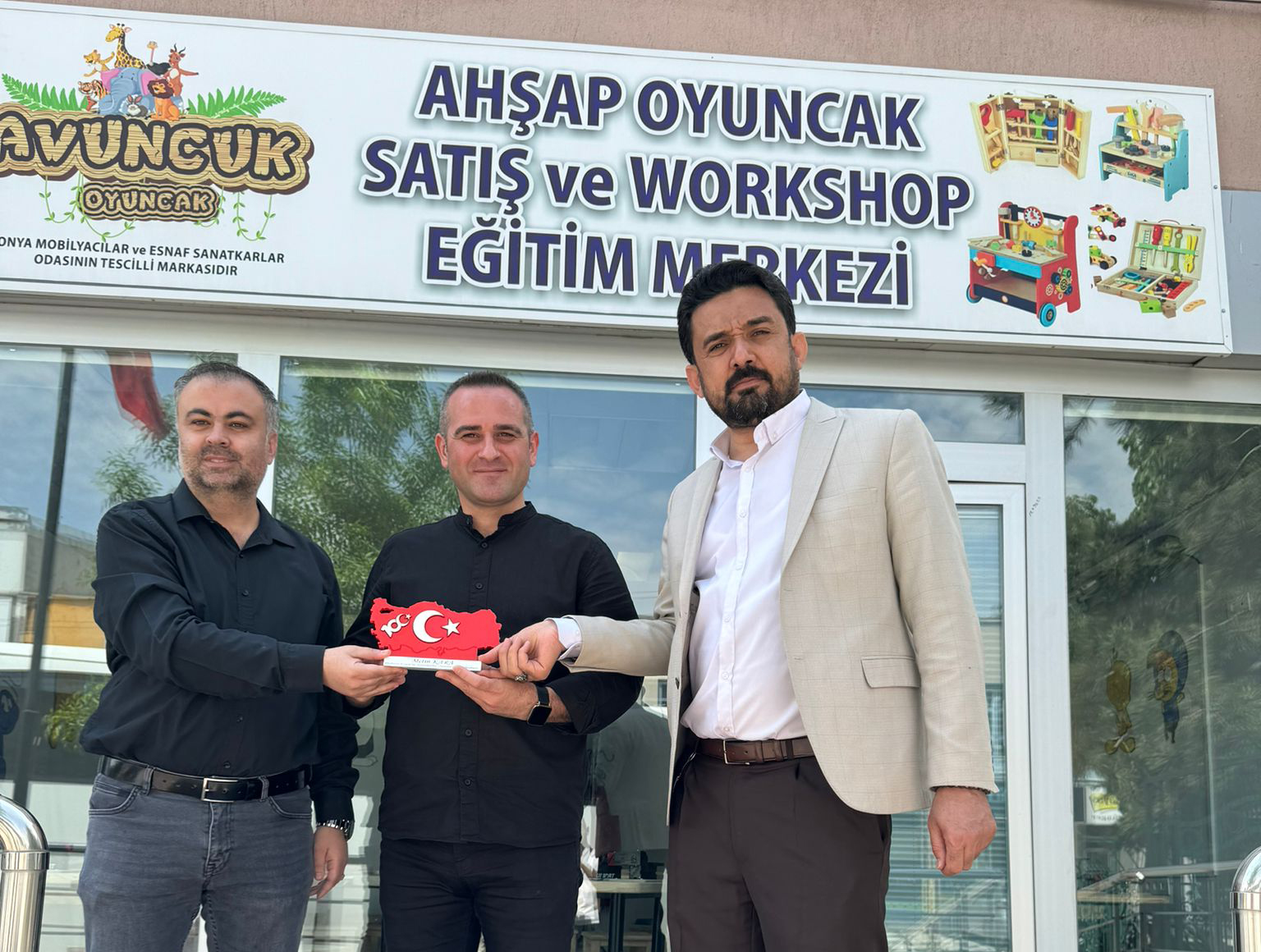 TESOB kursiyerleri Konya ve Ankara’da hediyelik eşya sektörünü inceledi