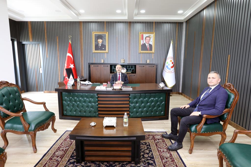 TMMOB Peyzaj Mimarlar Odas Trabzon ube Bakanndan Trabzon niversitesi Rektrne Ziyaret

