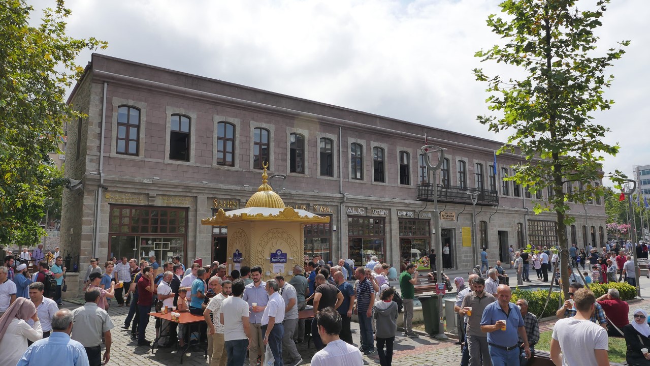 Trabzon Bykehir Belediyesi ikram emes