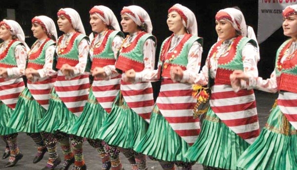 Trabzon Horonu Avrupa birincisi