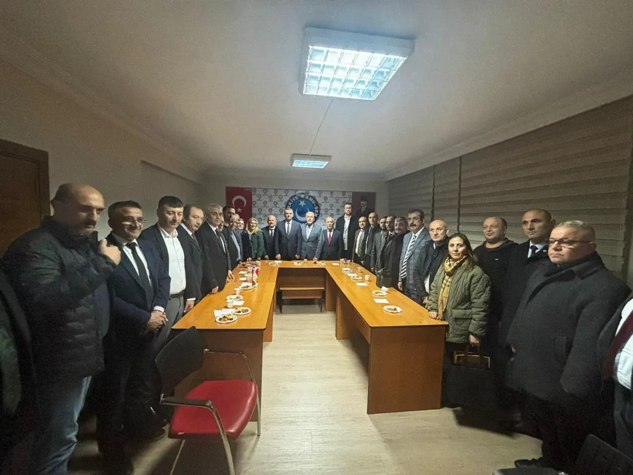 Trabzon MHP İl Başkanı Tolgay Sivrikaya’dan Trabzon Kamu-Sen’e İadeyi Ziyaret!