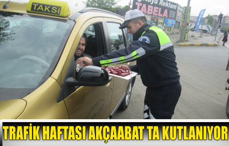 TRAFK HAFTASI AKAABAT TA  KUTLANIYOR

