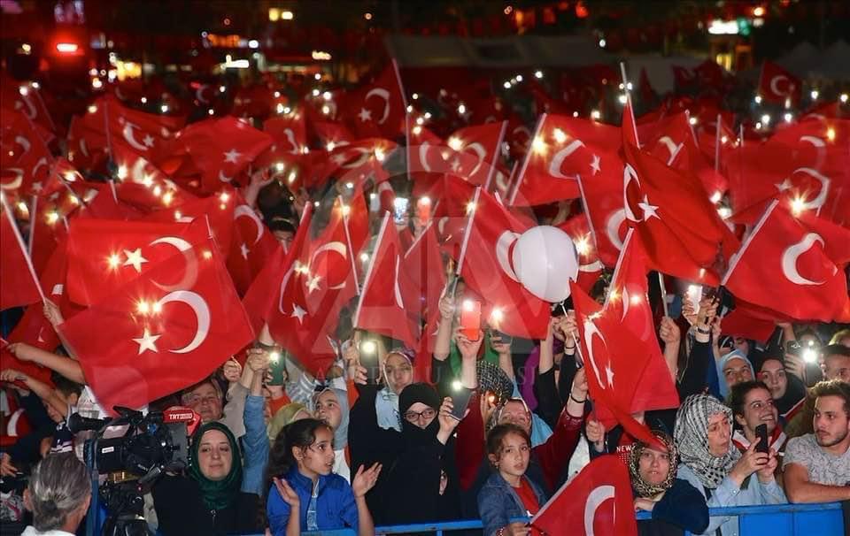 UNUTMAYACAIZ, UNUTTURMAYACAIZ

