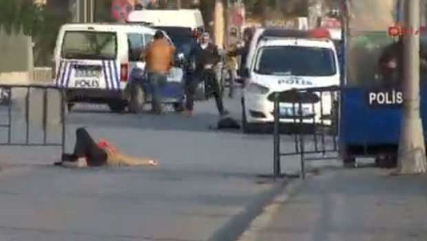 Vatan Caddesi'ndeki stanbul Emniyet Mdrl binasna saldr!