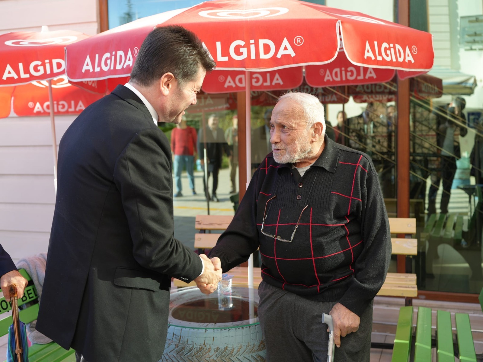 YALI BAKIM VE REHABLTASYON MERKEZݒNN ALIMALARI SRYOR