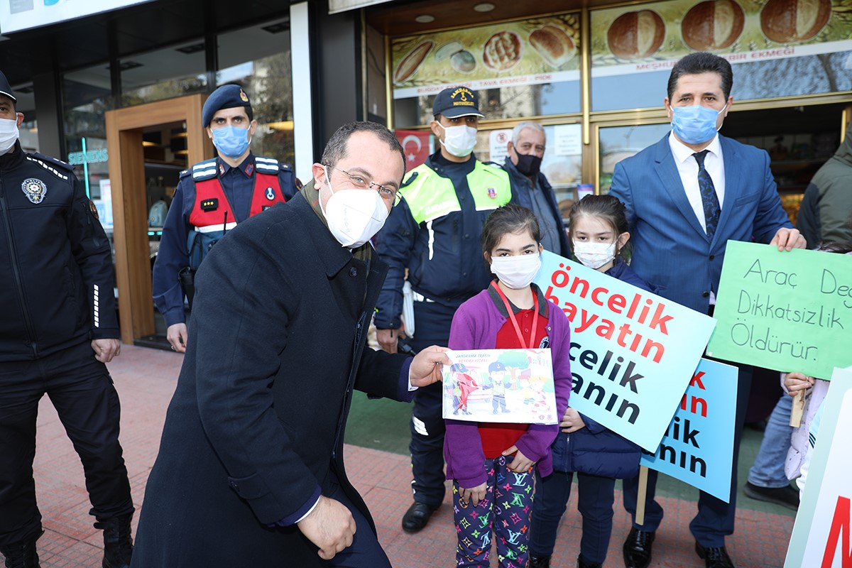 YAYA GEÇİTLERİNDE ‘KIRMIZI ÇİZGİ’ DÖNEMİ BAŞLADI