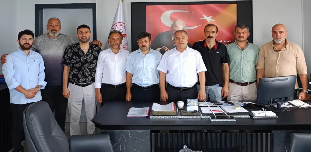 YENİ MÜDÜRE İLK ZİYARET MHP’DEN