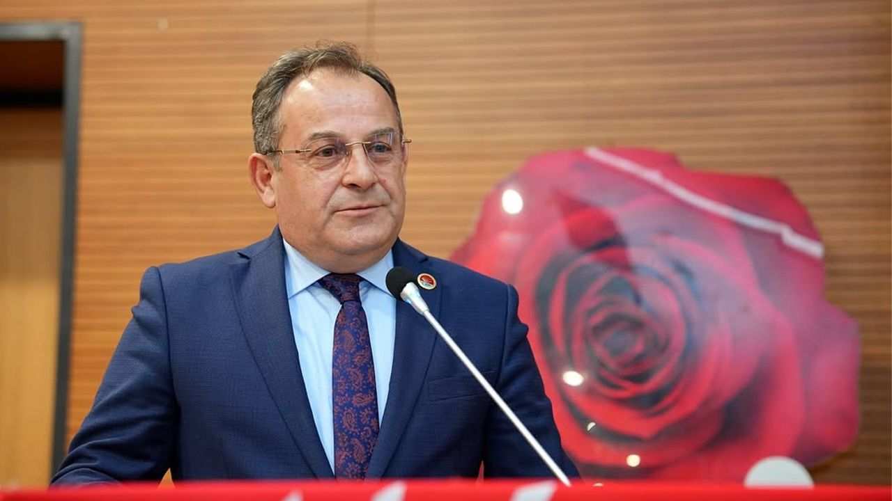 Yeni Parti Trabzon'da 10 Günde 8 Bin Üyeye Ulaştı