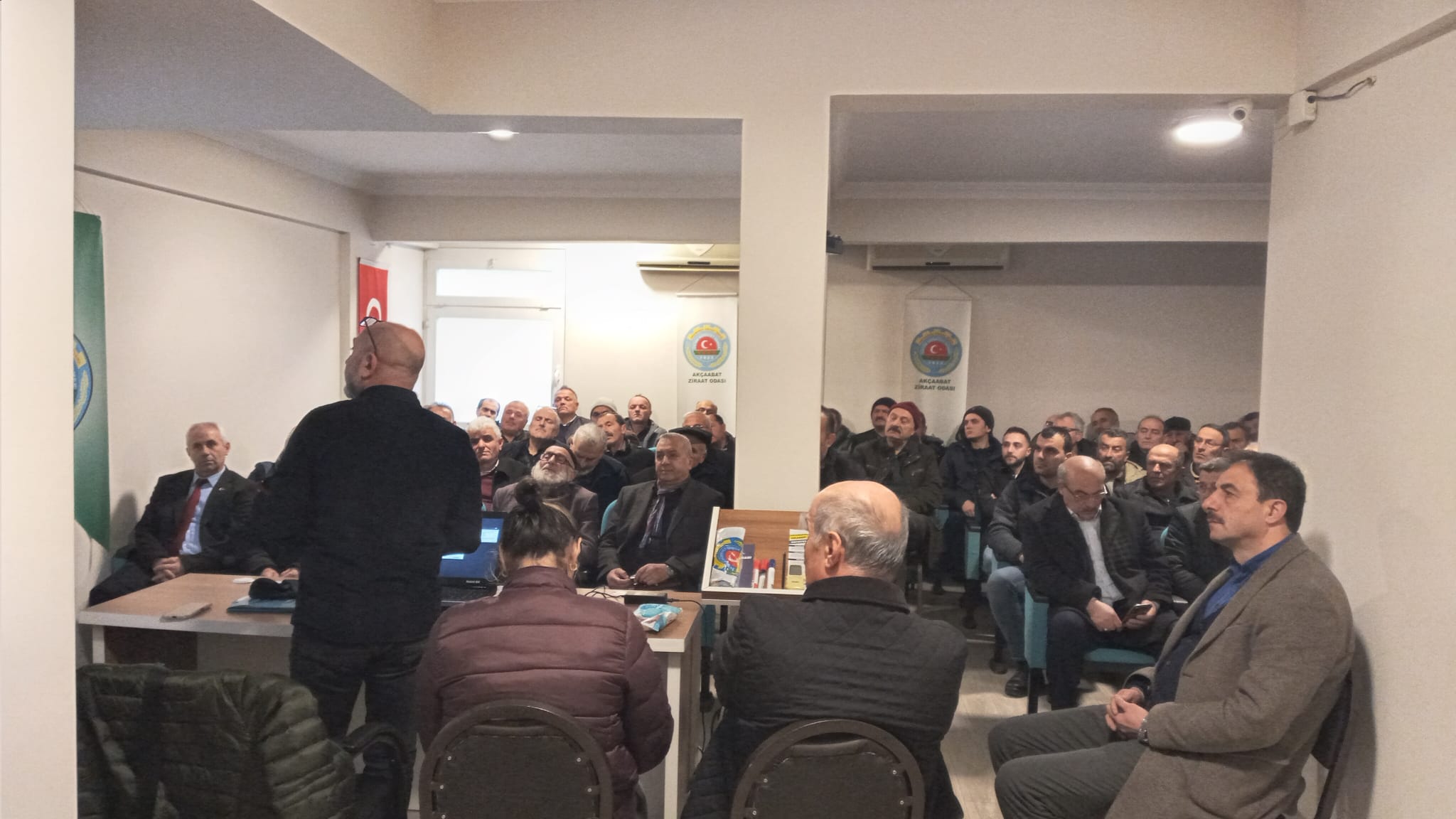 ZRAAT ODASINDAN BLGLENDRME TOPLANTISI YAPILDI